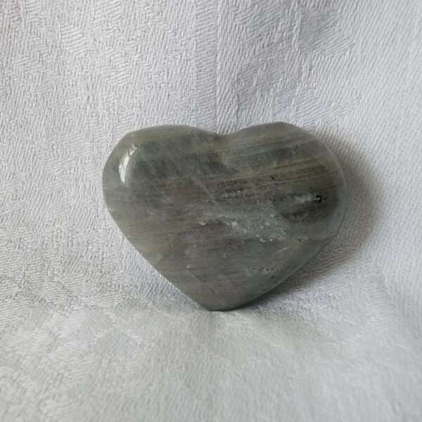 Labradorite-Heart5
